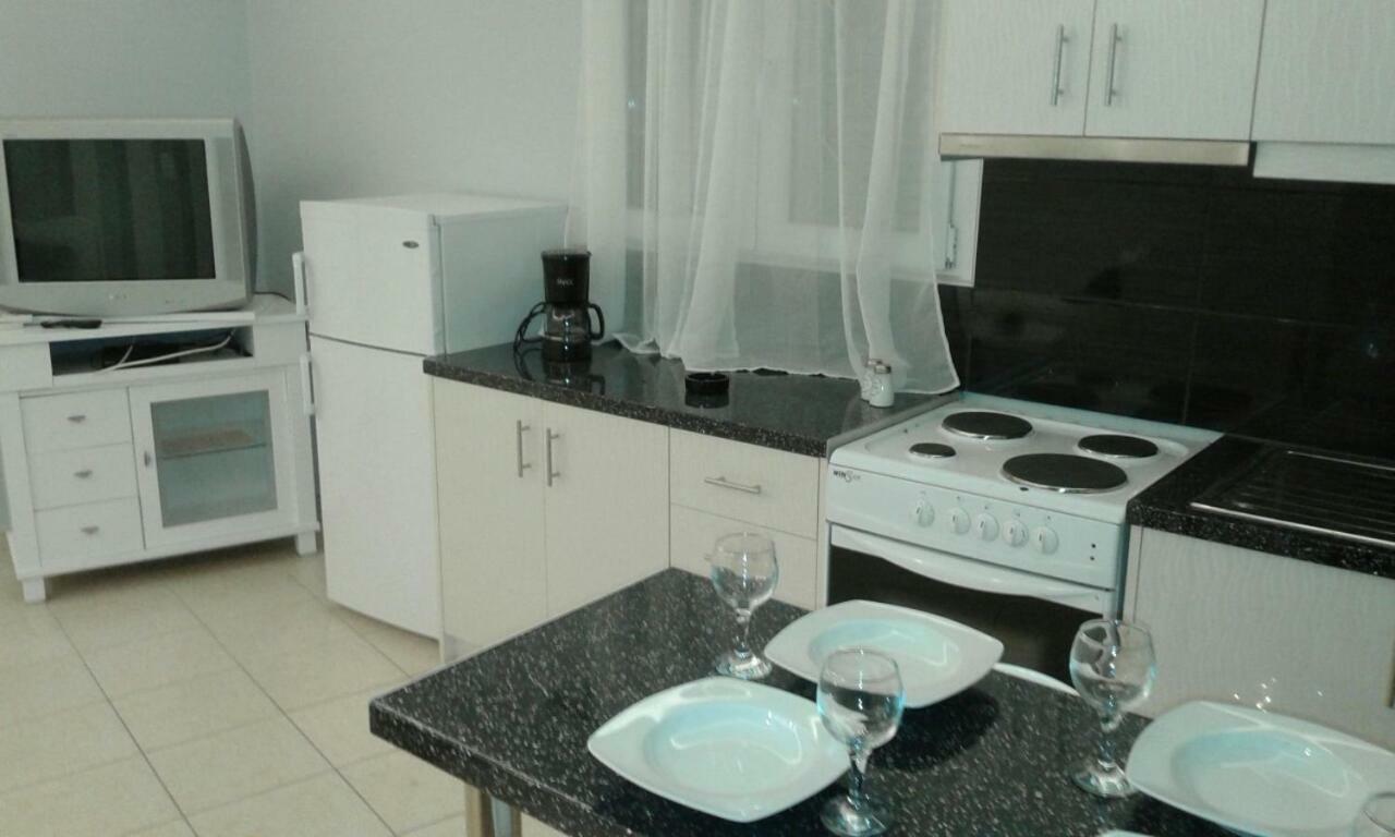 Milos Apartment Kalamaki  Exterior foto